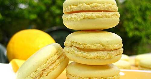 Macarons au citron avec lemon curd