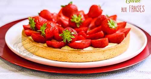 Tarte aux fraises traditionnelle avec crème pâtissière