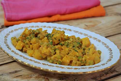 Aloo matar paneer - Pommes de terre & petits pois au fromage à l'indienne