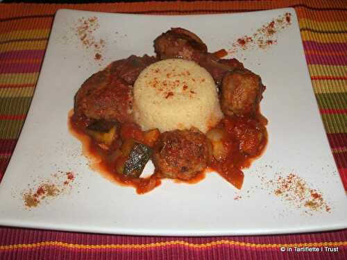 Boulettes de boeuf à l'orientale à la sauce tomate