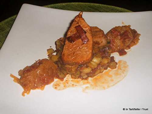 Filet mignon de porc, compotée d'oignons au chorizo & pommes de terre cuisinées