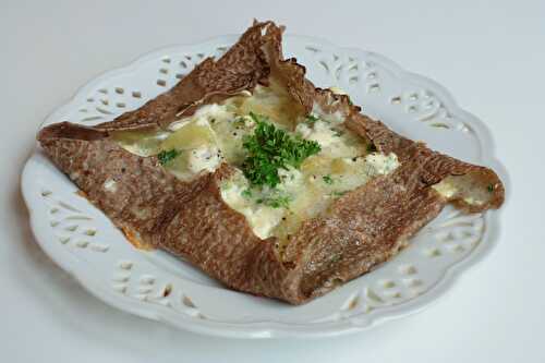 Galette au reblochon, pommes de terre & persillade