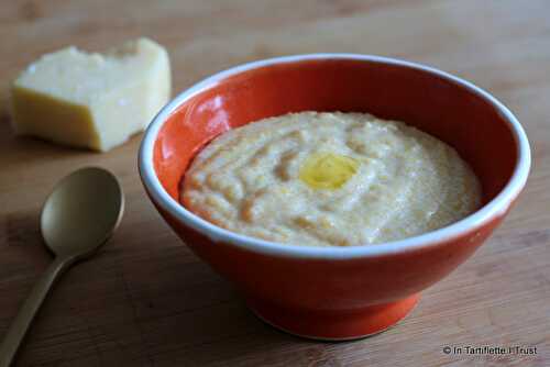 Grits fumé au cheddar & beurre