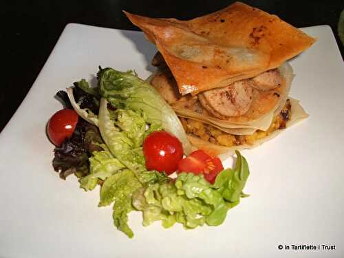 Millefeuille de boudin blanc à la compotée de pommes et à l'écrasé de marrons aux échalotes