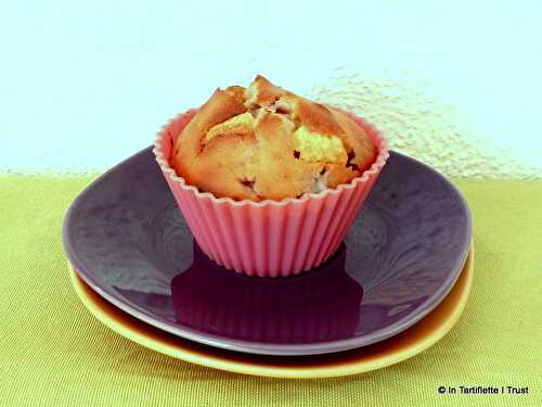 Muffins fondants chocolat blanc & griottes