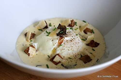 Œuf à la crème truffée, croûtons d'épeautre au beurre & parmesan