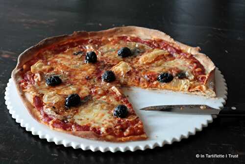 Pizza 4 fromages (bleu, reblochon, emmental, morbier)