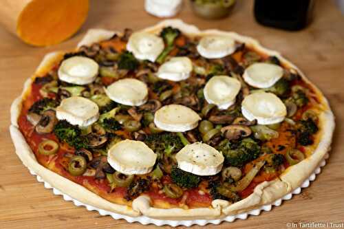 Pizza aux légumes grillés et au fromage de chèvre - In Tartiflette I Trust