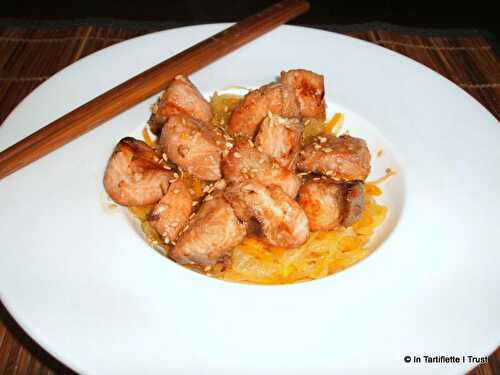 Sauté de saumon teriyaki, fondue d'oignons & carottes - In Tartiflette I Trust