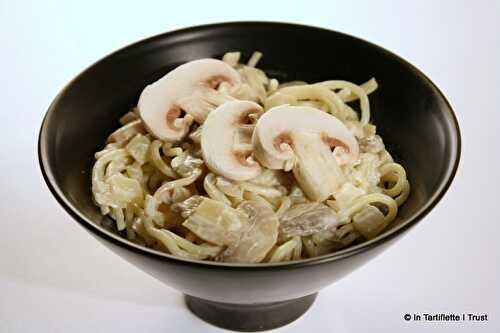 Spaghetti aux champignons, crème & parmesan