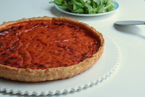 Tarte à la crème de tomates & emmental