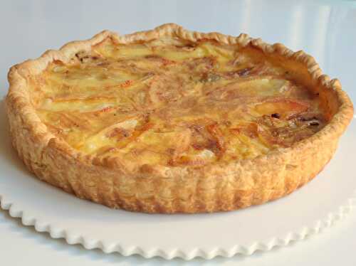 Tarte paysanne au reblochon, pommes de terre & oignon