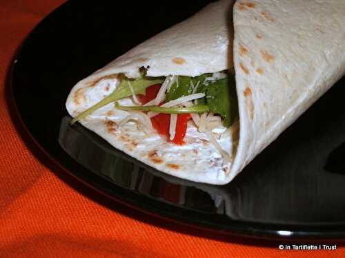 Wraps aux piquillos, roquette & Tabasco