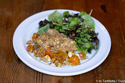 Crumble de noisettes au potimarron, échalotes, feta