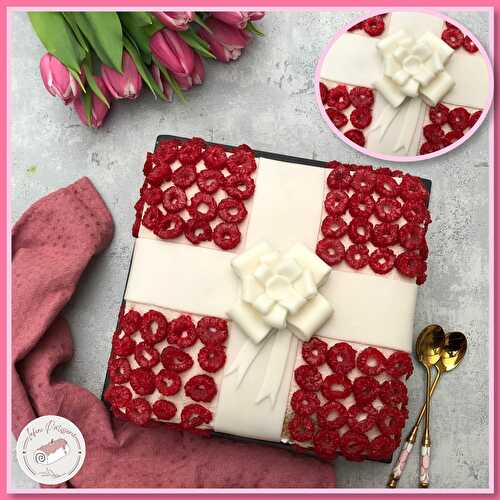 Gâteau cadeau 🎁 à la framboise