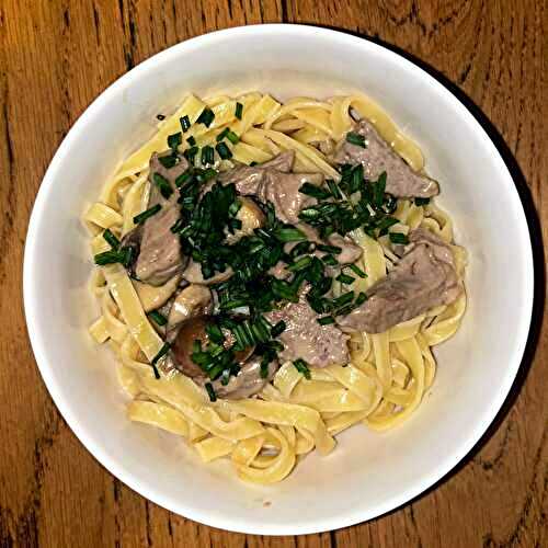 Tagliatelles au veau et champignons