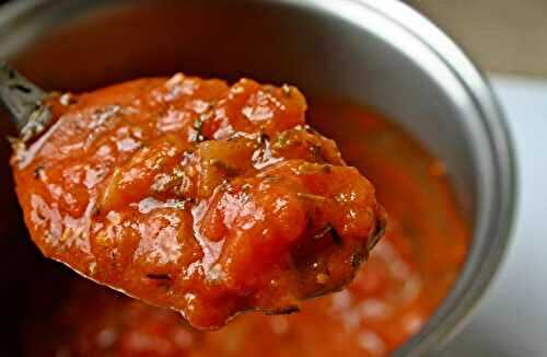 Sauce nonna italienne maison facile : la sauce tomate traditionnelle de grand-mère