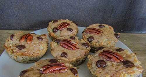 GATEAUX NOISETTES/CARAMEL/NOIX DE PECAN AUX PEPITES DE CHOCOLAT 