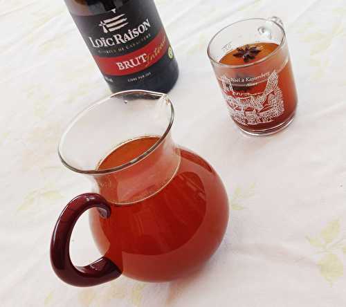 Cidre chaud aux épices (ou mulled cider)