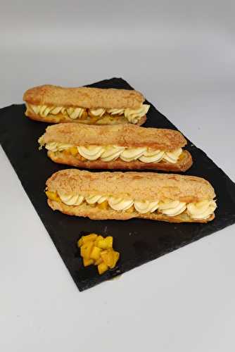 Eclairs mousseline vanille et brunoise de mangue