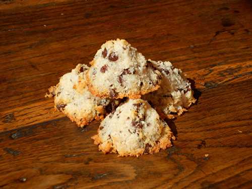 Rochers à la noix de coco et aux pépites de chocolat