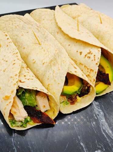 Wraps poulet bacon avocat