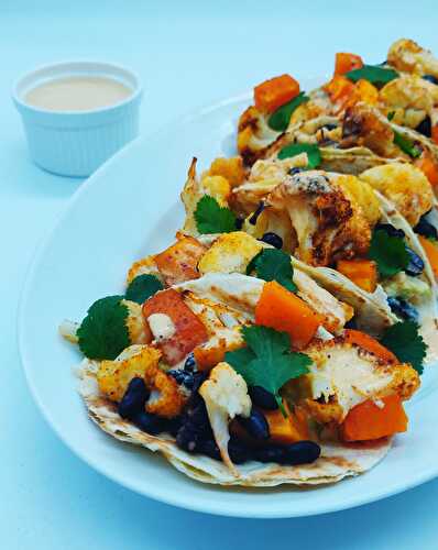 Tacos vegan aux patates douces et chou-fleur épicé