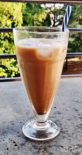 Chaï latte glacé