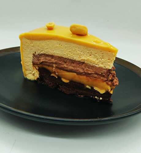 Entremets cacahuètes, caramel, chocolat