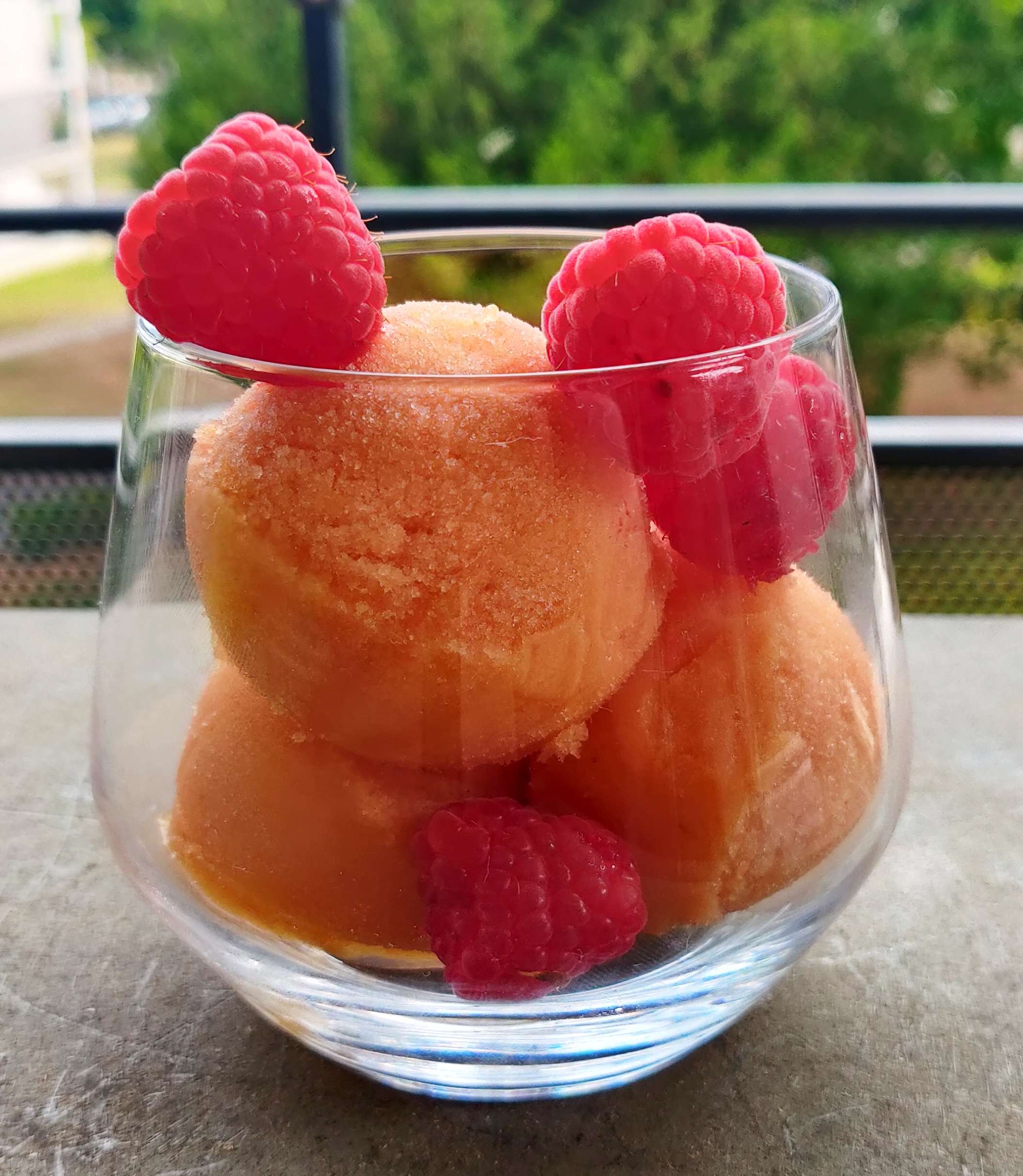 Sorbet à la pêche