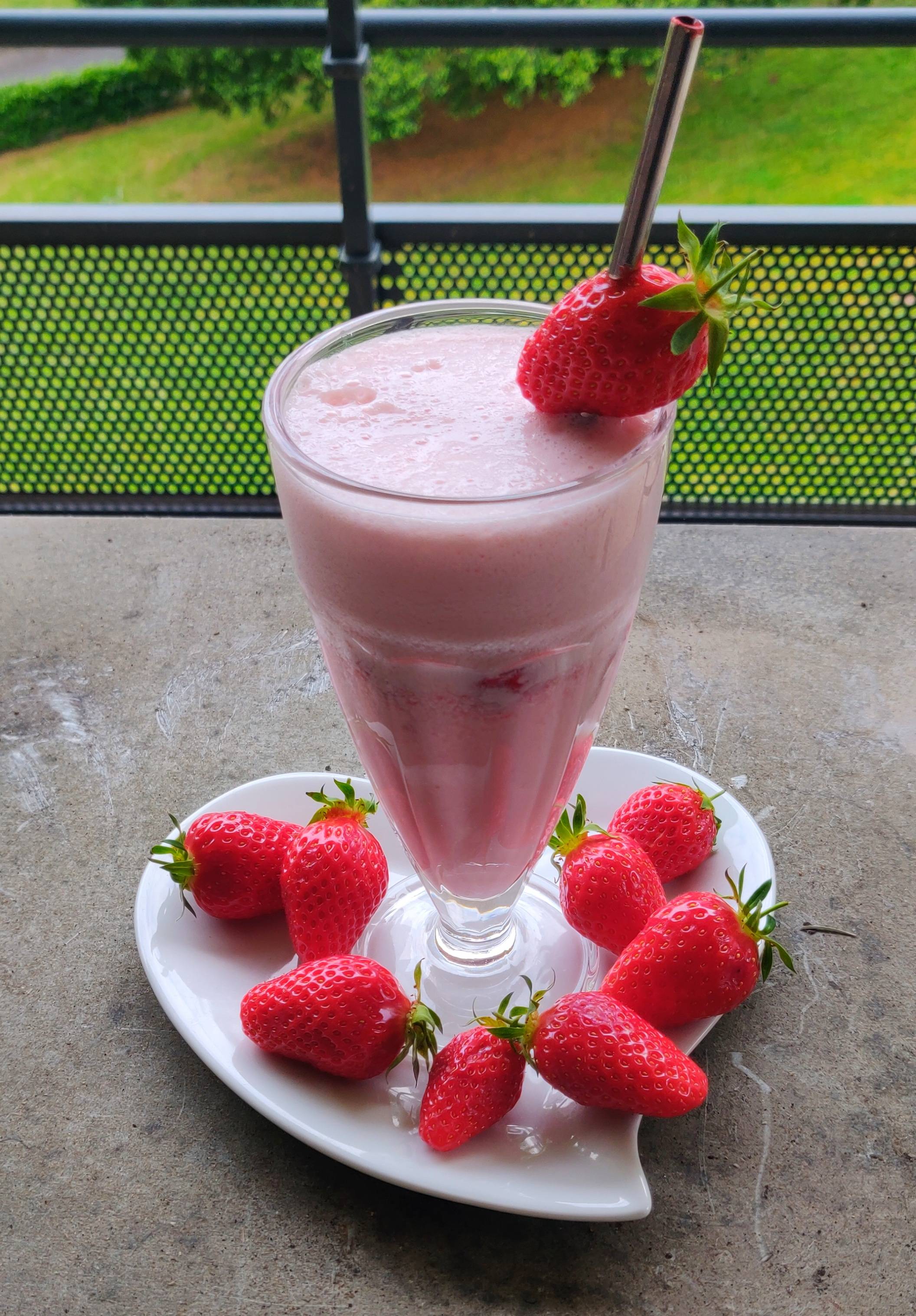 Lait infiniment fraise