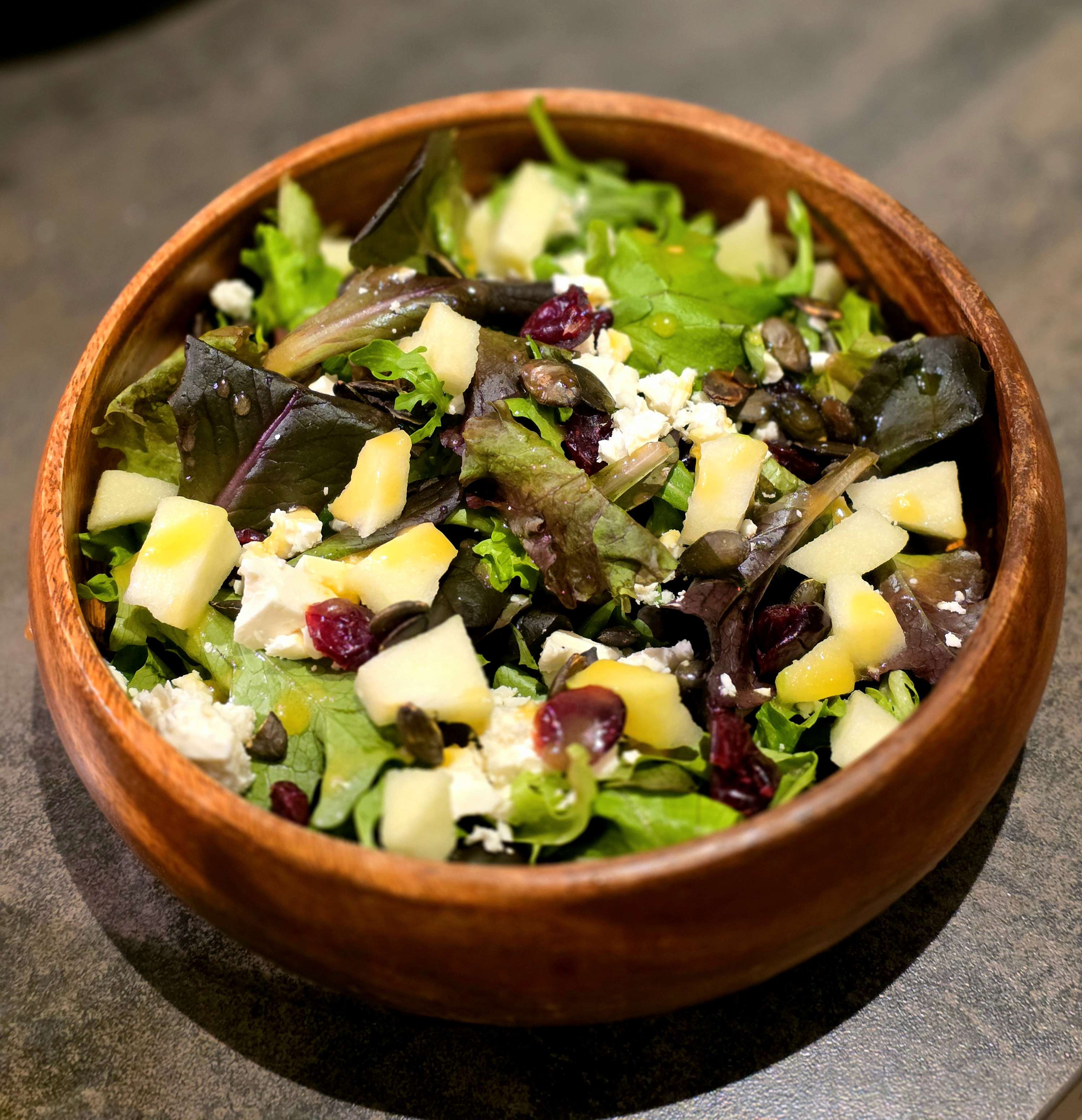 Salade pomme feta cranberries