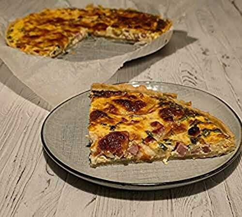 Quiche jambon, scarmoza fumée, ciboulette