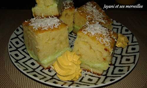Gâteau yaourt fourré au flan à la pistache et noix de coco - Jayani et ses merveilles