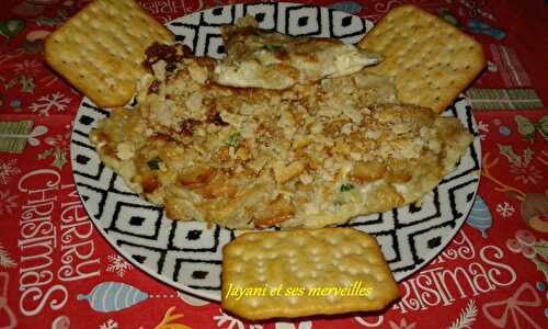 Omelette aux tucs et au fromage