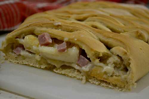 Fougasse au jambon et au chèvre