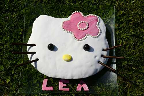 Gâteau Hello Kitty