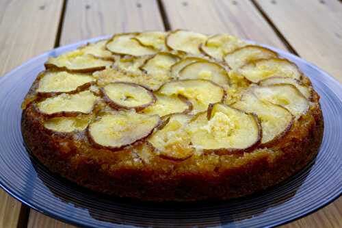 Gâteau renversé aux poires