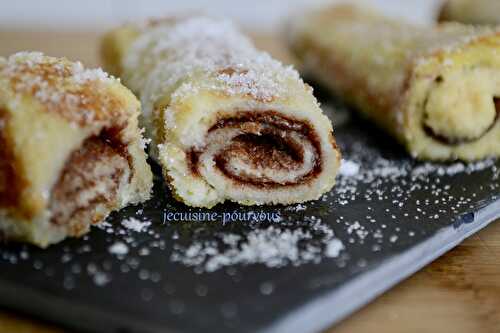 Roulé de pain de mie au Nutella, façon pain perdu