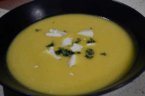 Soupe de butternut à la crème et au chèvre