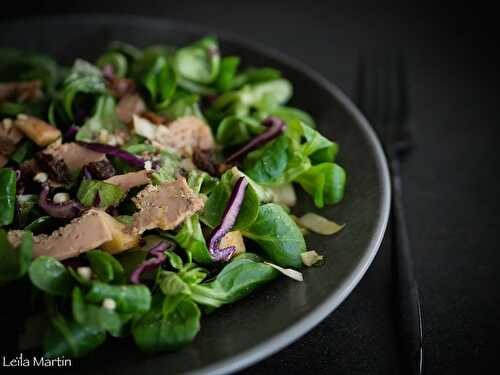 Salade gourmande aux copeaux de foie gras et aux épices