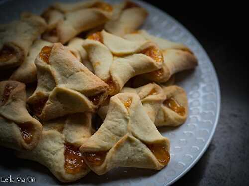 Bonnets de moine, biscuits de Noël à la confiture