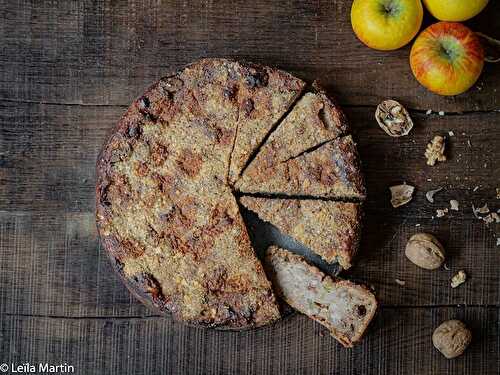 Bettelmann aux pommes, noix et raisins secs