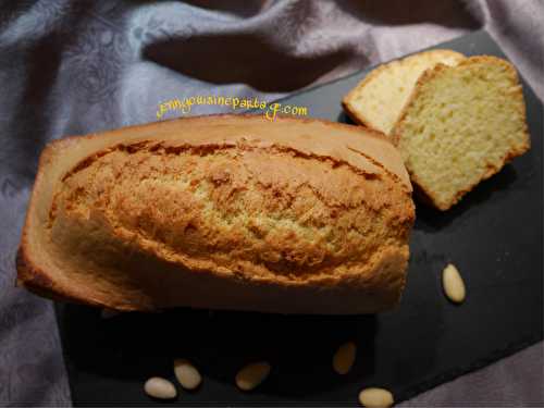 Cake au beurre d?amande et citron. Pour du peps à l?heure du thé !