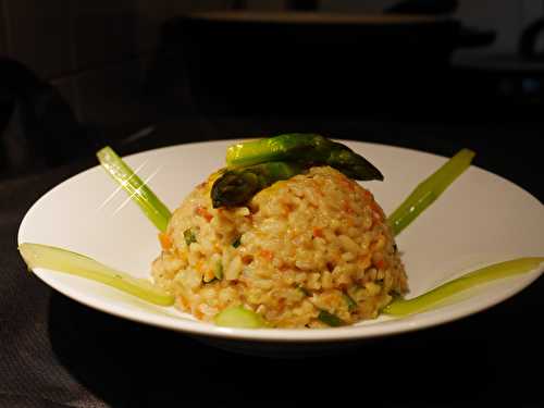 Riz aux petits légumes et asperges vertes