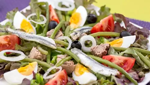 La « vraie » salade niçoise