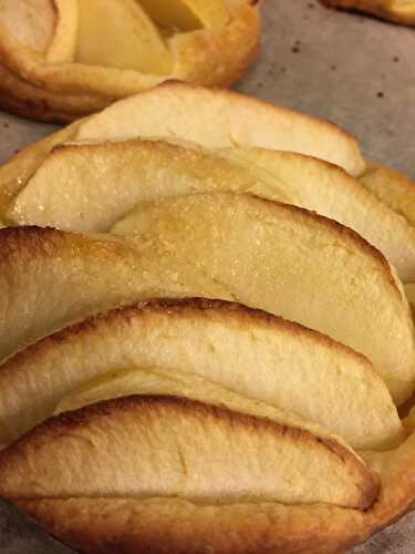 Recette de la tarte fine aux pommes de Bernard