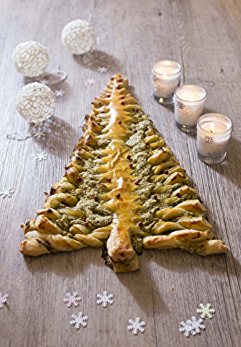 Sapin de Noël feuilleté au pesto