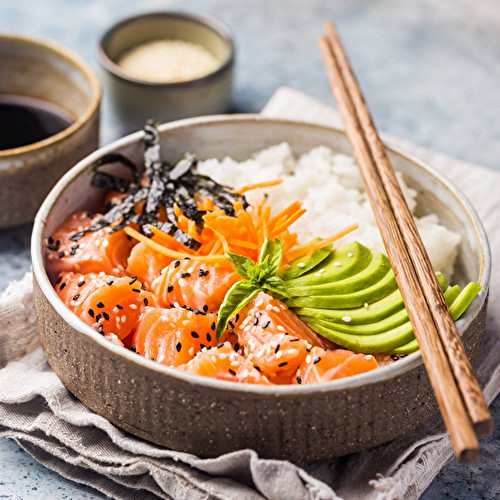 Poke bowl saumon avocat