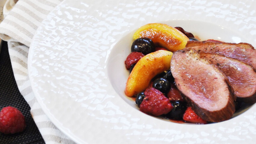 Magret de Canard aux Fruits Rouges